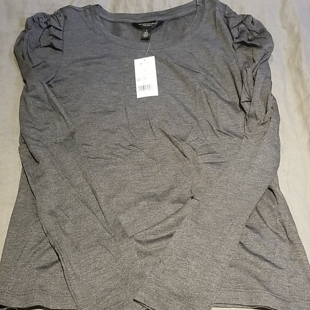 Women's long sleeve top